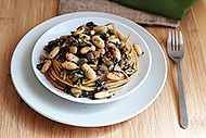 White Beans with Mushrooms and Kale over Whole Wheat Pasta 